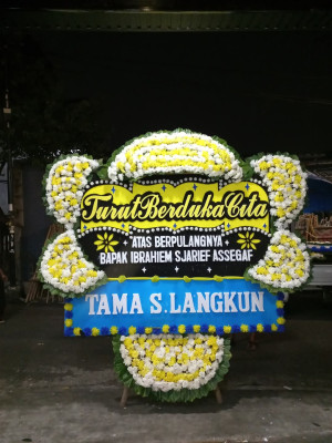 Papan Bunga Duka di Tarub